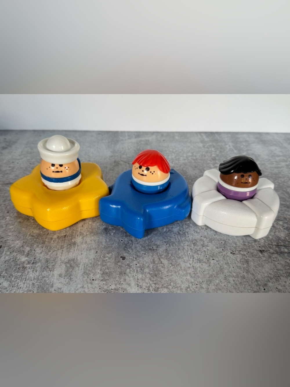 Vintage LITTLE TIKES TODDLER TUBBIES FLOATING BATH TOYS WITH TODDLE TOTS SAILOR